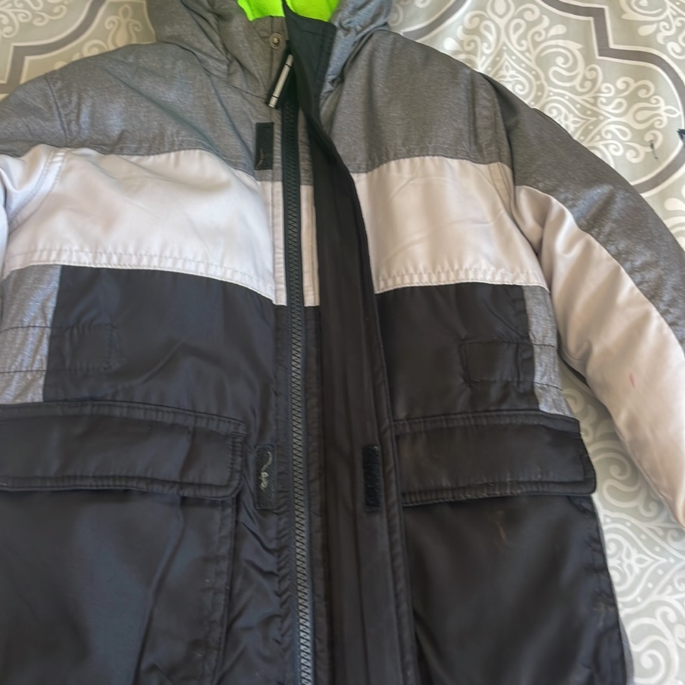 ❄️ OshKosh Winter Jacket ❄️ - Picture 5 of 8